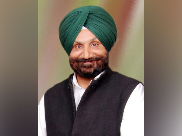 Punjab Minister Sukhjinder Singh Randhawa (File Photo)