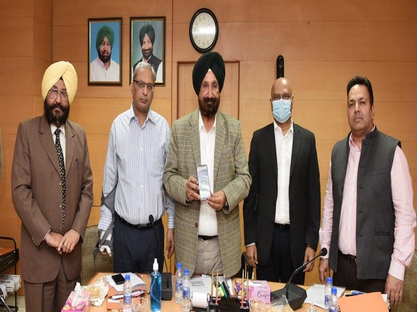 S. Sukhjinder Singh Randhawa with Financial Commissioner Cooperation K. Siva Prasad, Registrar Cooperative Societies Vikas Garg, MD PADB Charandev Mann, and Chairman PADB Kamaldeep Singh. (Photo/ANI)