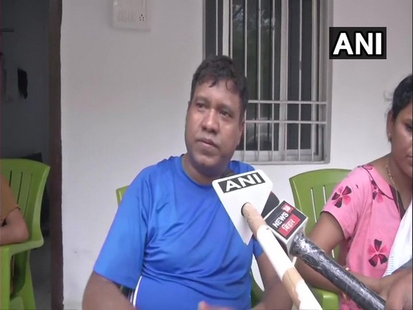 Minister Santosh Kumar Suman speaking to media. (Photo/ANI)