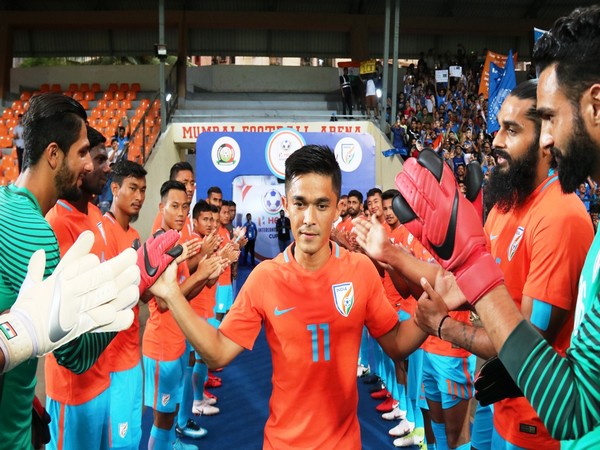 Blue Tigers giving a guard of honour to Sunil Chhetri before his 100th game (Photo/Indian Football Team Twitter)