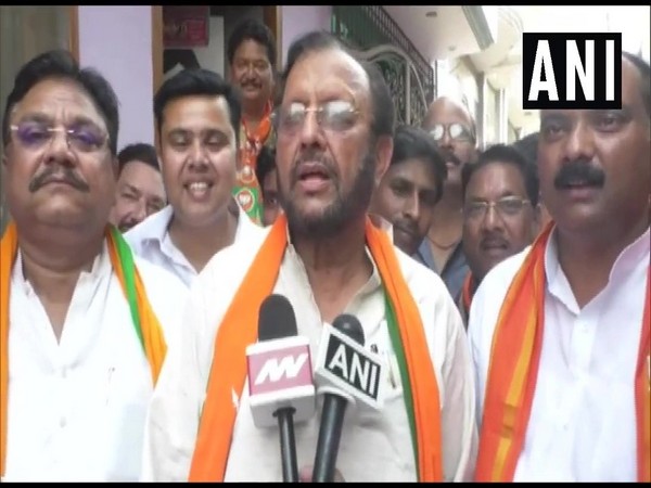 Uttar Pradesh Minister Suresh Khanna