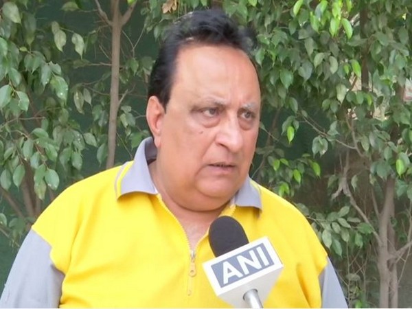 Former cricketer Surinder Khanna 