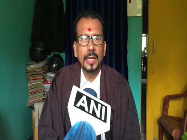 Advocate Sudhir Kumar Ojha speaking to ANI on Wednesday. Photo/ANI