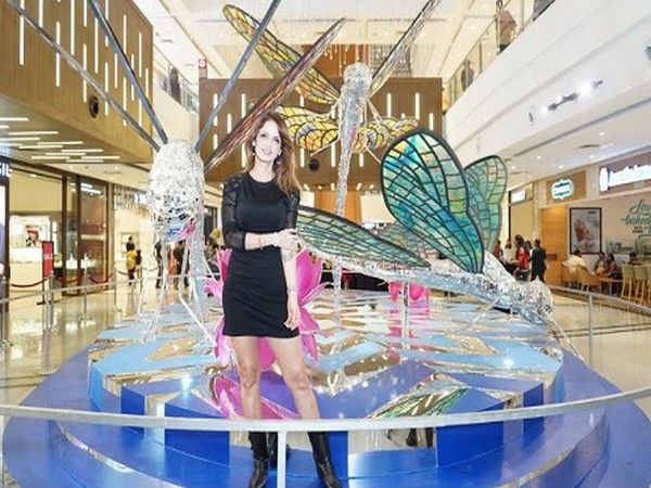 Sussanne Khan launches ‘Drops of Paradise’ at Phoenix Marketcity, Kurla