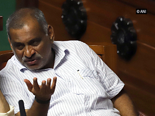 Karnataka Cabinet Minister JC Madhuswamy (File photo)