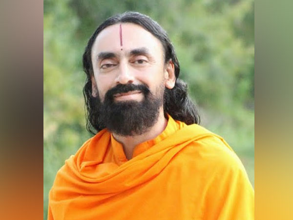 Swami Mukundananda