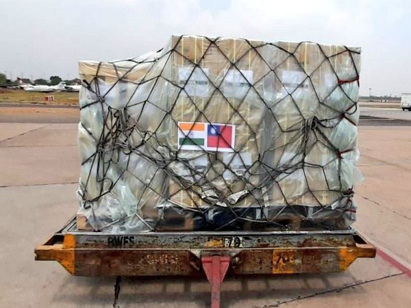 The first batch of 150 oxygen concentrators and 500 oxygen cylinders from Taiwan arrived in New Delhi on Sunday. (Photo Credit: Ministry of Foreign Affairs, Taiwan)