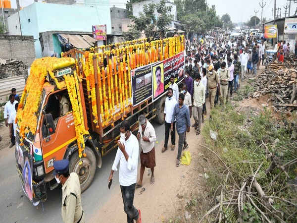 Visual from last rites of Subbaiah Proddatur. (Photo: Nara Lokesh Twitter)