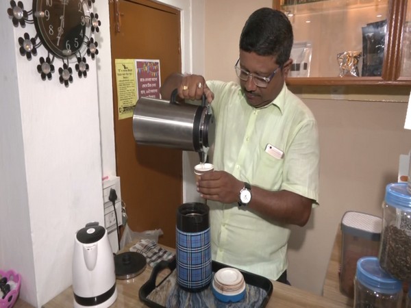 Visual of Partha Pratim Ganguly making tea at his stall (Photo/ANI) 