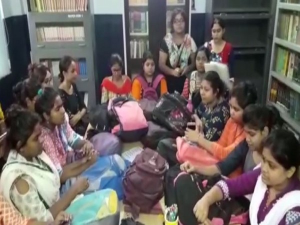 Students were locked allegedly by TMC supporters in Harilal Pal College in Hooghly in West Bengal on Thursday. Photo/ANI