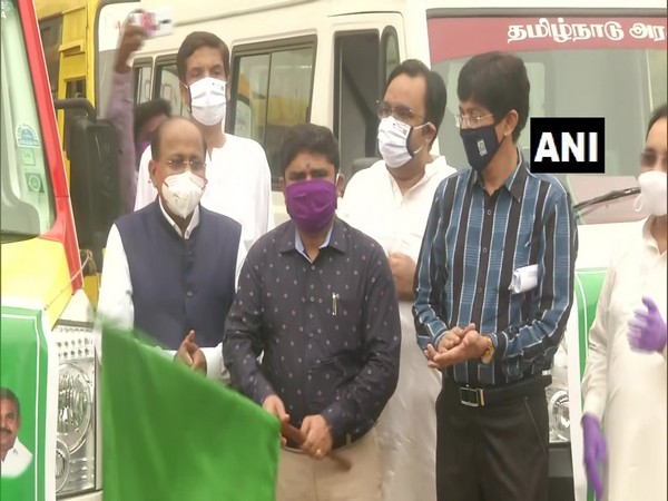 Tamil Nadu Health Secretary J Radhakrishnan and Greater Chennai Municipal Corporation Commissioner G Prakash flagged off 30 mobile dispensaries in Chennai on Wednesday. (Photo/ANI)
