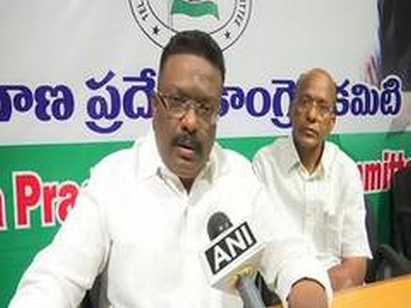 Congress leader Dasoju Sravan  [File pic]