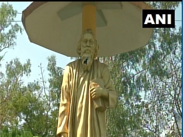 Three miscreants vandalised Rabindranath Tagore's statue on Saturday. Photo/ANI