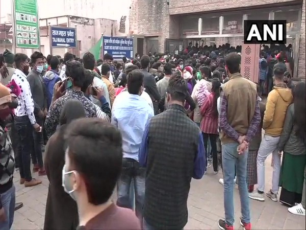 People in large numbers visited Taj Mahal (Photo ANI)