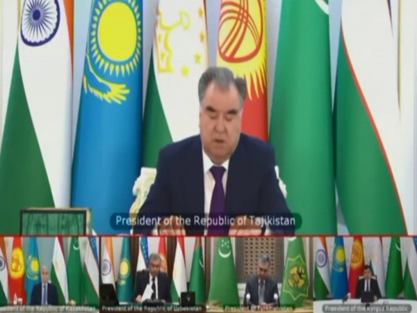 President of Tajikistan, Emomali Rahmon at the first meeting of the India-Central Asia Summit.