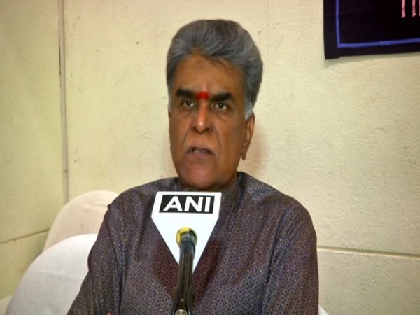 A Sakthivel, the chairman of the Apparel Export Promotion Council (AEPC) speaking to reporters on Saturday. Photo/ANI