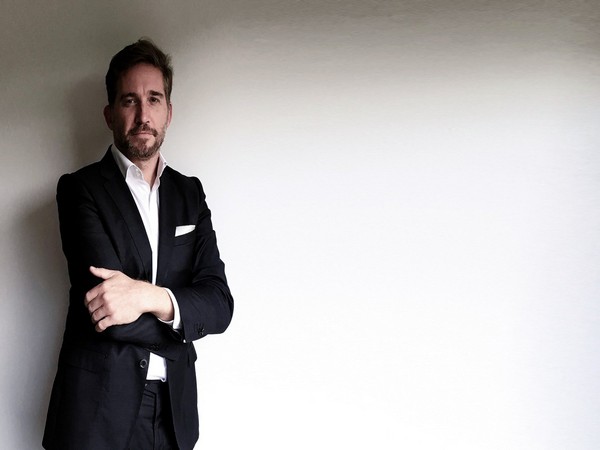 Uhlarik has been involved in design of successful nameplates with leading global OEMs.