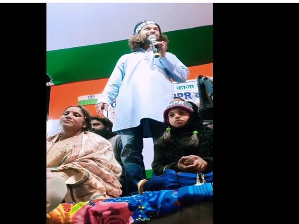 Rashtriya Janata Dal (RJD) leader Tej Pratap Yadav addressing a rally on Wednesday night in Masaurhi, Patna. Photo/ANI