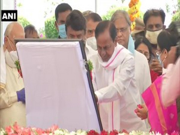 Telangana Chief Minister K Chandrasekhar Rao attends birth centenary celebrations of PV Narasimha Rao in Hyderabad on Sunday. Photo/ANI