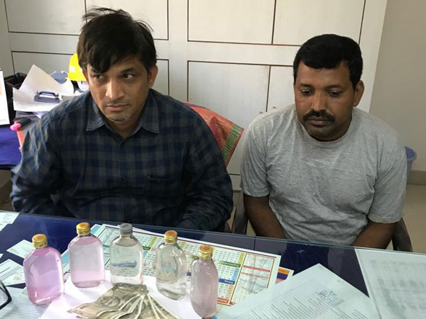 The arrested accused along with bribe amount