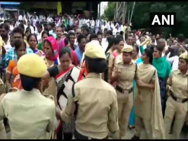 Protest outside the Apollo DRDO Hospital in Hyderabad after a TSRTC bus driver had succumbed to his injuries on Sunday.
