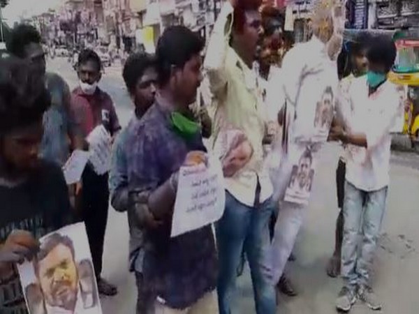 Hindu outfits protested against MP Thirumavalavan in Tirupati on Friday. [Photo/ANI]