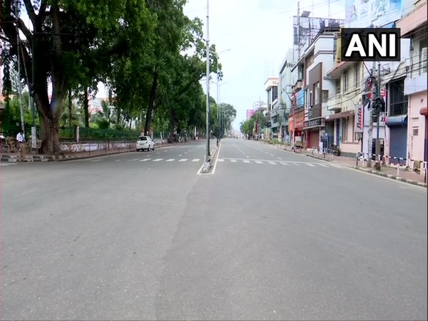 Thiruvananthapuram Corporation continues to be under strict lockdown in view of COVID-19. (Photo/ANI)