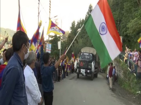 Tibetan community gathered to support Special Frontier Force (SFF) in Shimla. (Photo/ANI)