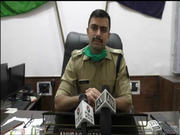 SP Tikamgarh, Anurag Sujania speaking to Media. (Photo/ANI)