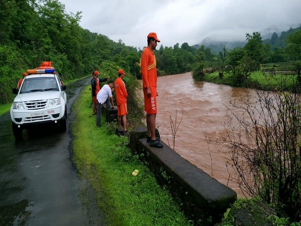 NDRF personnel conducting search operation in Tiware Dam area on Sunday. (Photo/ANI)