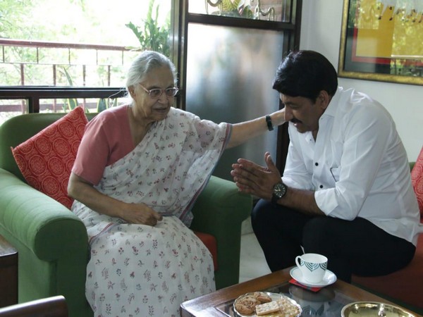 Delhi state president Manoj Tiwari met senior Congress leader Sheila Dixit in Delhi on Saturday