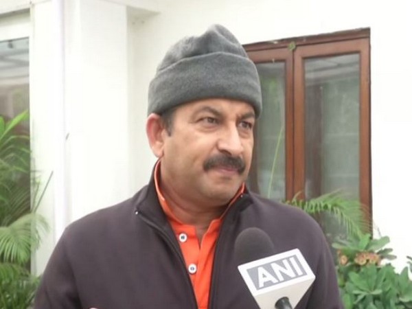 BJP MP Manoj Tiwari speaking to ANI in New Delhi on Sunday. Photo/ANI