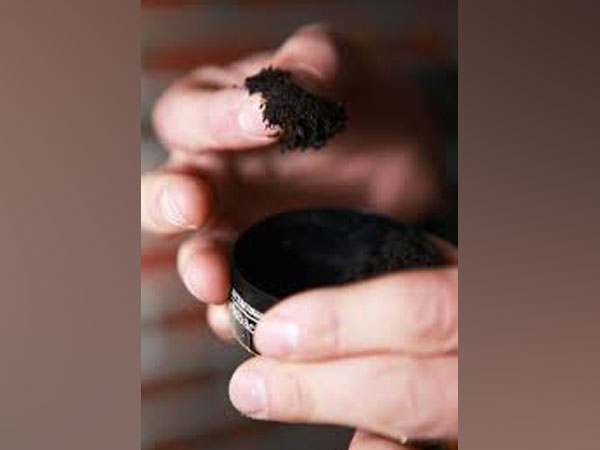 Representative Image of smokeless tobacco