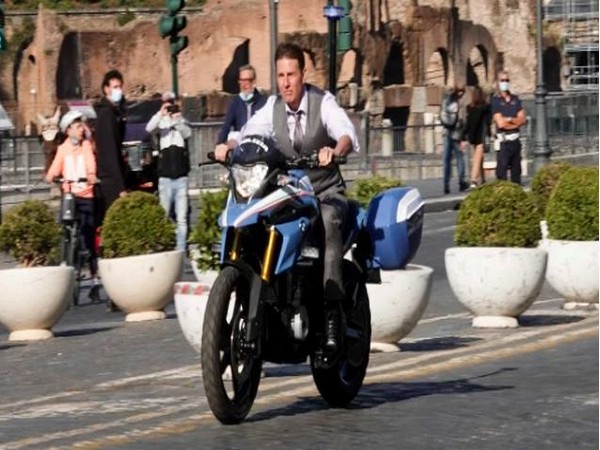 Tom Cruise filming 'Mission: Impossible 7'