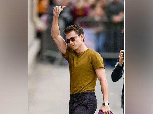 Tom Holland in new Spider-Man suit (Image Courtesy: Twitter)