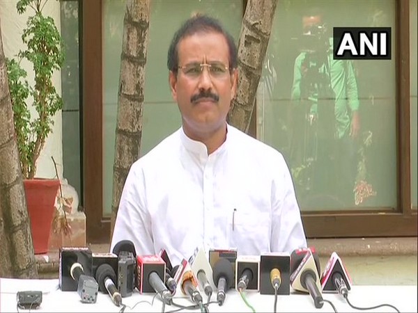 Maharashtra Health Minister Rajesh Tope (File photo)