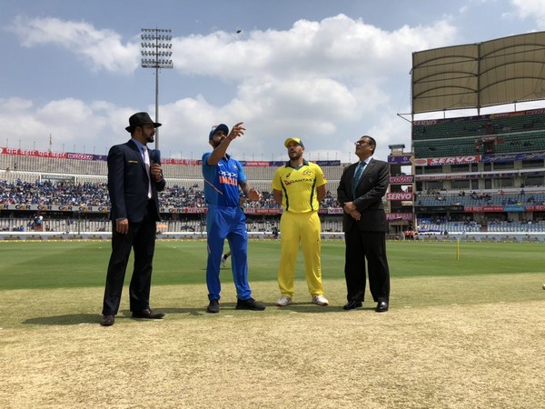 Indian and Australian cricket team skippers during the toss in first ODI at Hyderabad(Image courtesy Cricket.com.au Twitter)