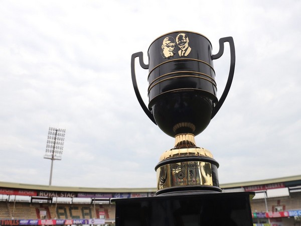 Gandhi-Mandela Trophy (Photo/BCCI Twitter)