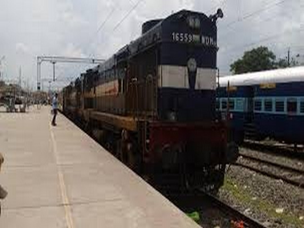 Train services to remain suspended in West Bengal