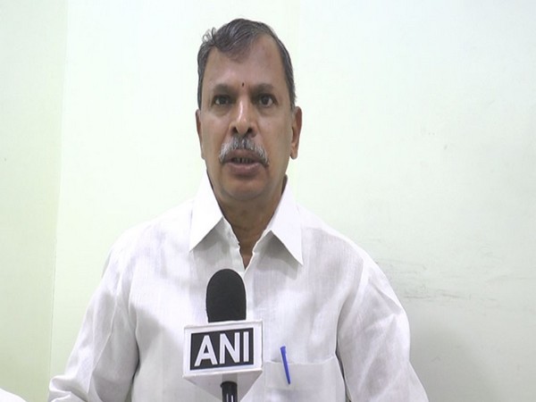 Spokesperson of APCC, N Thulasi Reddy on Monday. Photo/ANI