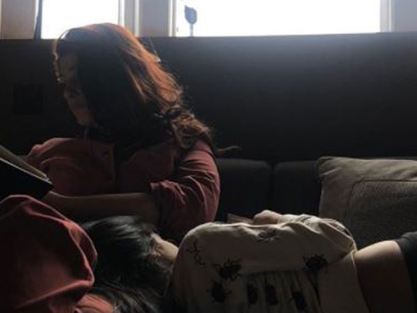 Twinkle Khanna with daughter Nitara (Image Source: Instagram)