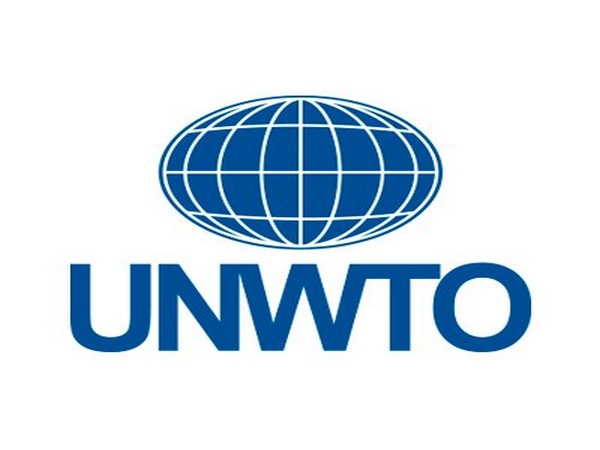 UNTWO logo