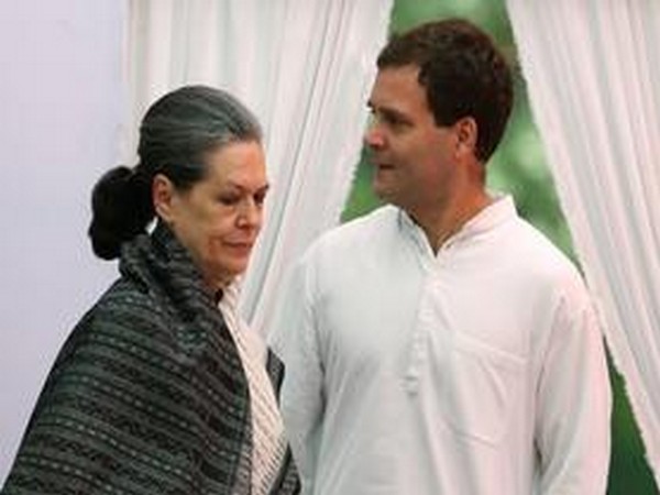 UPA chairperson Sonia Gandhi with Congress president Rahul Gandhi (Image source: Reuters)