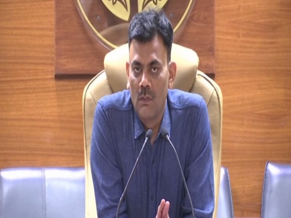 Uttar Pradesh Inspector General (Law and Order) Praveen Kumar in a press meet on Tuesday. Photo/ANI