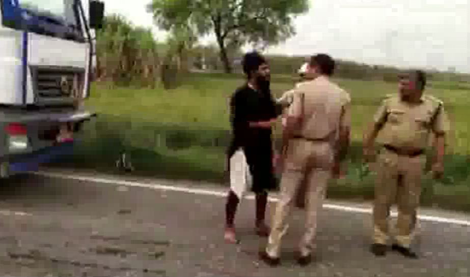 The Sikh truck driver confronted the Uttar Pradesh cops with a sword after they tugged his beard in Shamli on Tuesday. 