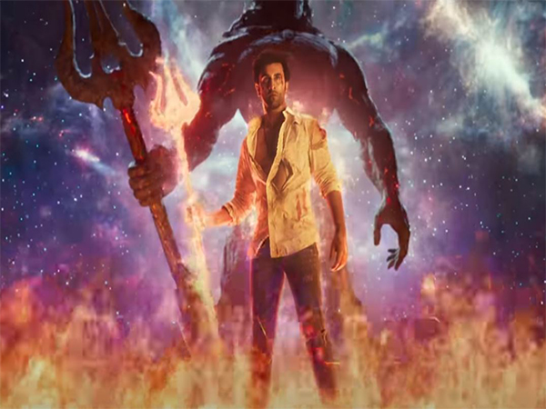 Ranbir kapoor in 'Brahmastra' (Image Source: YouTube)