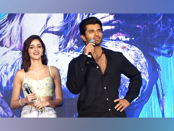 Vijay Deverakonda and Ananya Panday (Image source: ANI PHOTOS)
