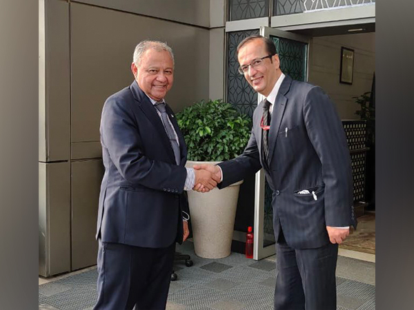 Mauritius Vice President, Marie Cyril Eddy Boissezon arrives in India