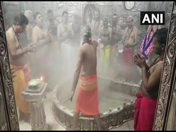 Bhasma Aarti performed at Mahakaleshwar temple in Ujjain even as temple remains closed for devotees on Tuesday. Photo/ANI