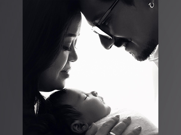 Bharti Singh, Haarsh Limbachiyaa with their son (Image Source: Instagram) 